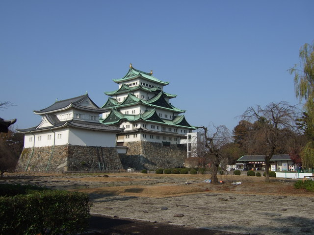 特別史跡・名古屋城跡・本丸御殿跡からみる天守閣の写真の写真