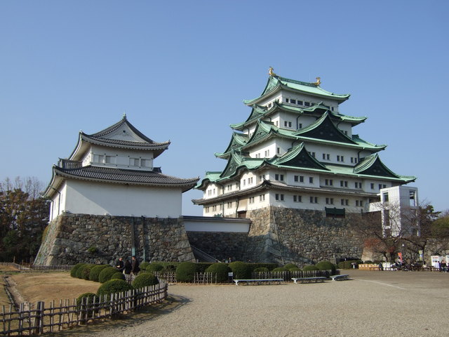 特別史跡・名古屋城跡・再建された大天守と小天守の写真の写真