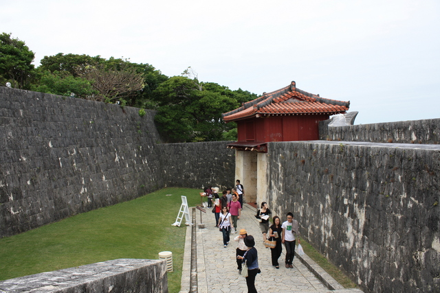 史跡・首里城・城内から見た瑞泉門２の写真の写真