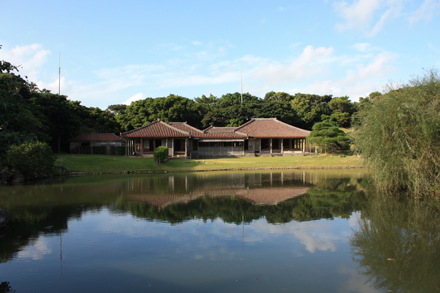 特別名勝・識名園・御殿と池２の写真の写真
