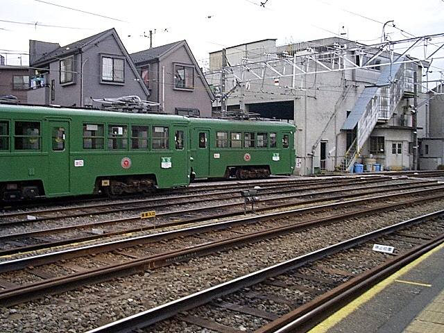 東急世田谷線・かつて走っていた緑色の電車の写真の写真