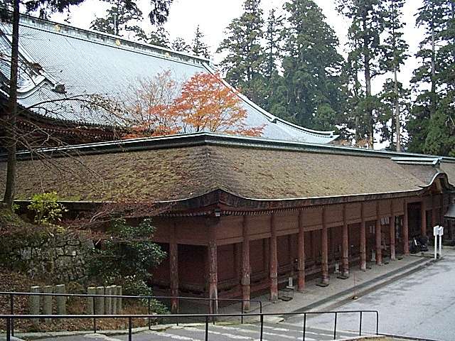 重要文化財・世界遺産・京都・延暦寺根本中堂廻廊の写真の写真