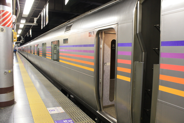 カシオペア・E26系客車・スロネE27-1の写真の写真