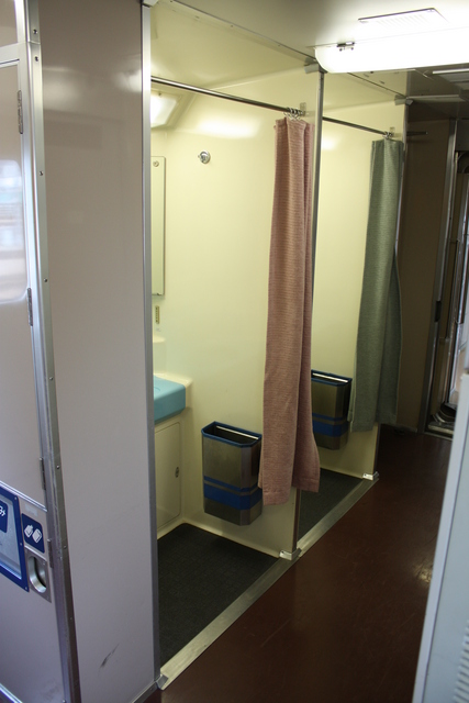 新幹線０系・洗面台の写真の写真