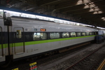 １００系新幹線・新塗装・３号車から見る２号車