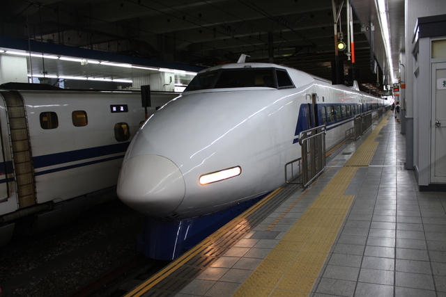新幹線１００系・旧塗装・６号車の写真の写真
