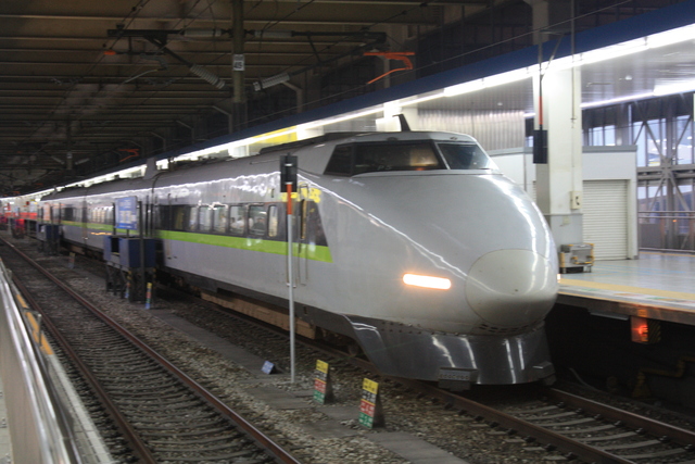 １００系新幹線・新塗装４両編成の写真の写真