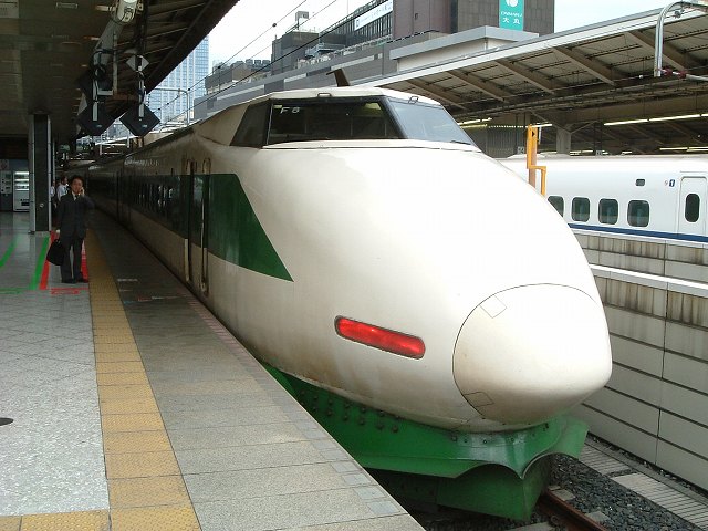 新幹線「200系」（新型）の写真の写真