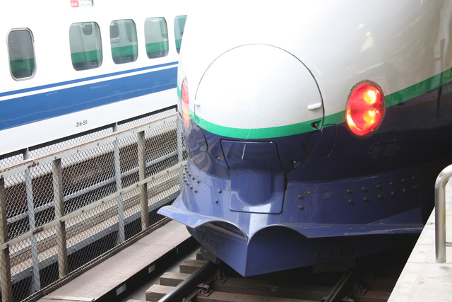 新幹線200系・雪よけが付いた先頭車の写真の写真