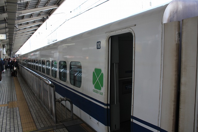 新幹線３００系・10号車(大阪側)の写真の写真