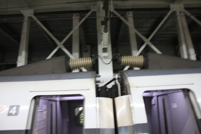 500系の車両間の連結部の写真の写真