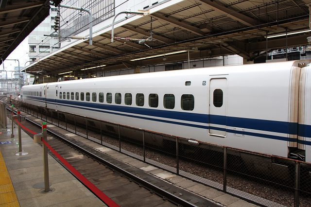 新幹線700系・15号車・16号車(大阪側)の写真の写真