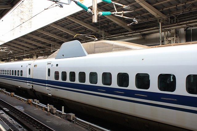 新幹線700系・5号車のパンタグラフの写真の写真