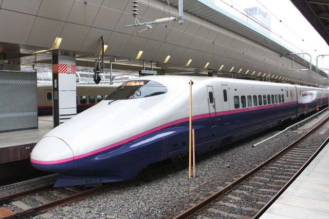 新幹線E2系0番台・J10編成・先頭車の写真の写真