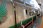 新幹線E3系2000番台・ホームから見る12号車(東京側)