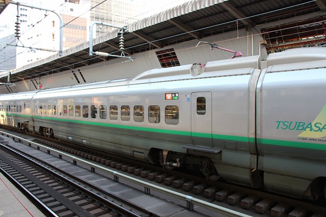 新幹線E3系2000番台・12号車(東京側)の写真の写真