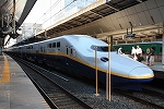 新幹線E4系・16両の長大編成