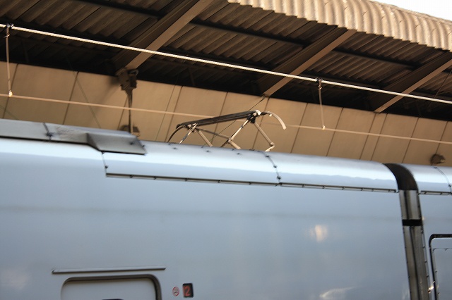 新幹線E4系・パンタグラフの写真の写真