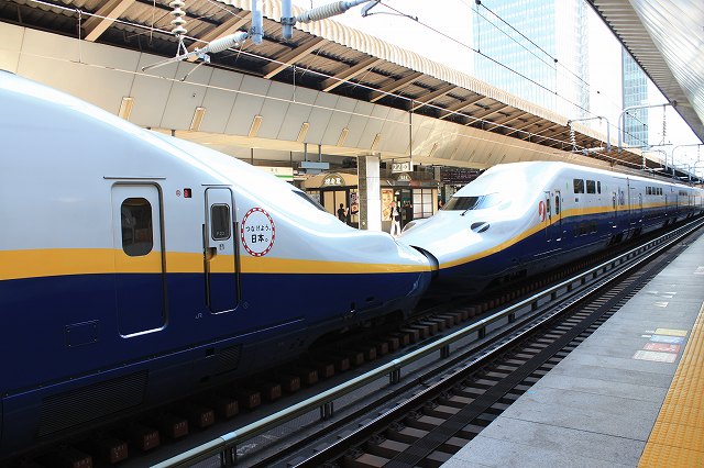 新幹線E4系・E4系同士の連結の写真の写真