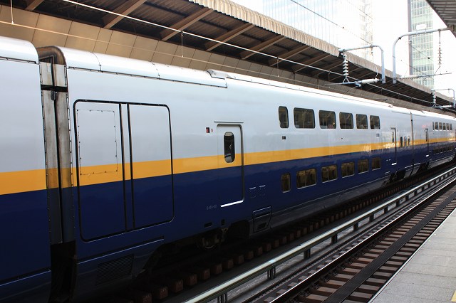 新幹線E4系・6号車(大宮側)の写真の写真