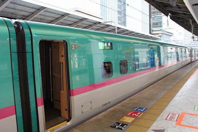新幹線「E５系」・2号車(大宮側)の写真の写真