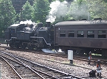 蒸気機関車(SL)のC11 312・ホームに移動中