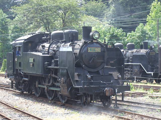 蒸気機関車(SL)のC11 190・前方の姿の写真の写真