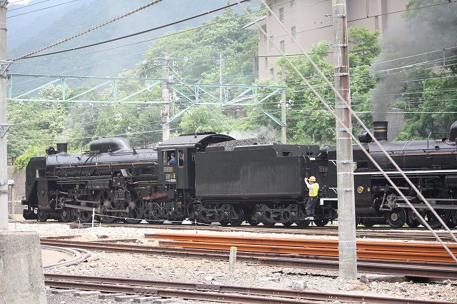 蒸気機関車C61 20号機・水上駅に到着の写真の写真