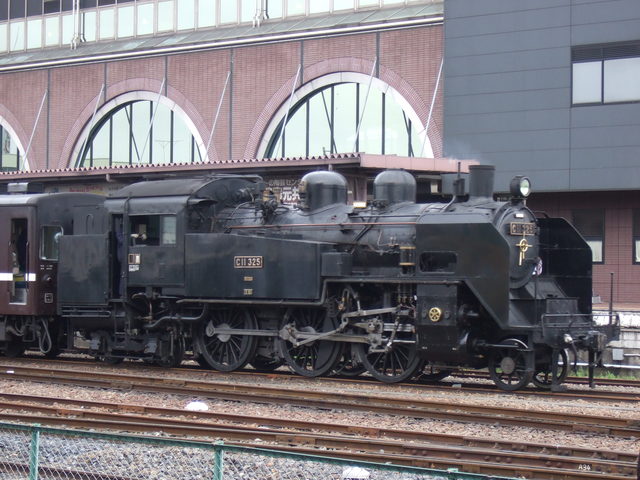 産業遺跡・蒸気機関車(SL)のC11 325の写真の写真