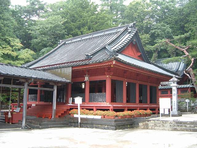 重要文化財・二荒山神社中宮祠拝殿の写真の写真
