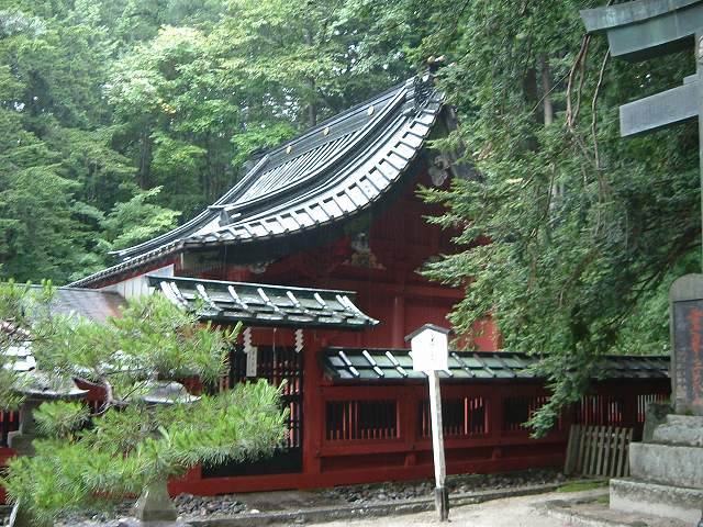 重要文化財・二荒山神社中宮祠本殿の写真の写真