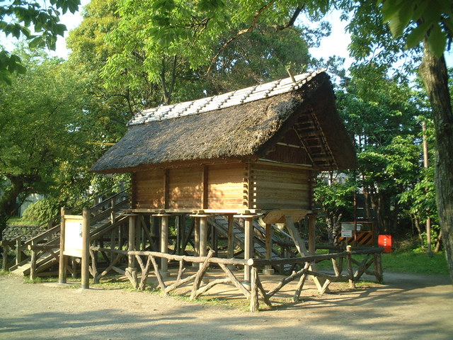 特別史跡・登呂遺跡・内部を見学できる高床式倉庫の写真の写真